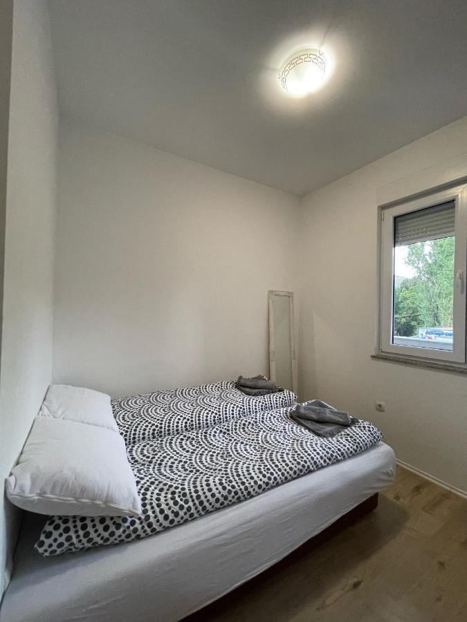 Ferienwohnung Apartman Zrinjski Mostar Exterior foto